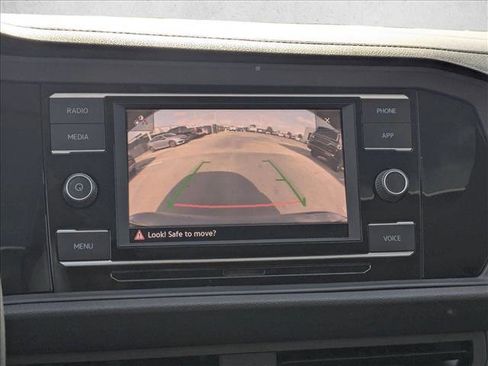 Used 2020 Volkswagen Jetta SE image 13