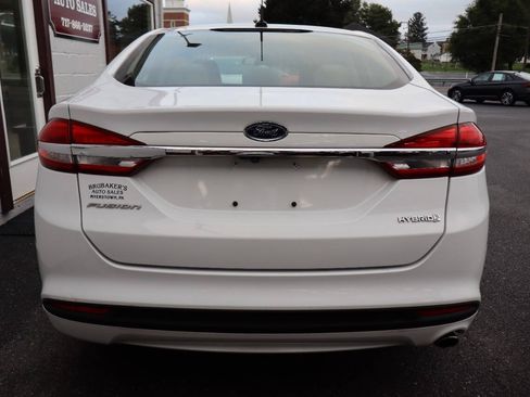 Used 2018 Ford Fusion S FWD image 3