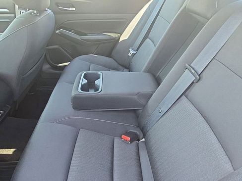Used 2021 Nissan Altima 2.5 SV FWD image 23