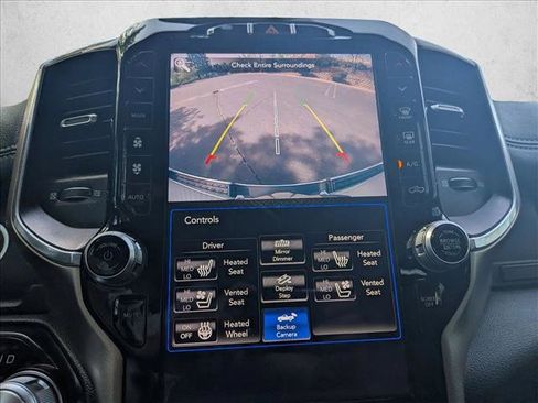 Used 2019 RAM 1500 Laramie image 15