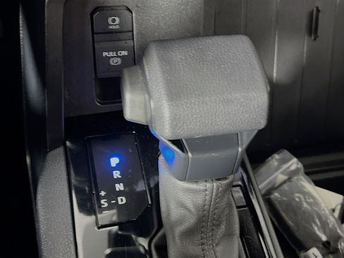 Used 2025 Toyota Tundra SR image 24