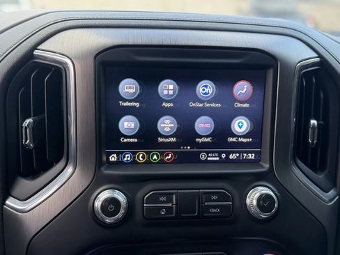 Used 2023 GMC Sierra 2500 Denali w/ Denali Ultimate Package AWD/4WD image 36