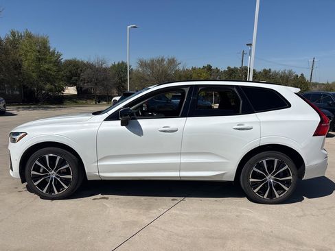 Certified 2023 Volvo XC60 B5 Plus w/ Climate Package image 8