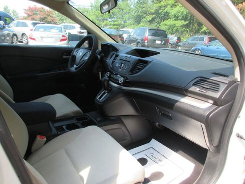 Used 2016 Honda CR-V LX image 13