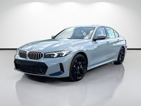 New 2026 BMW 330i Sedan w/ M Sport Package RWD image 7