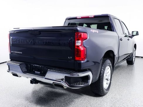 Used 2022 Chevrolet Silverado 1500 LT AWD/4WD image 8