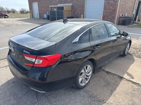 Used 2020 Honda Accord LX image 3