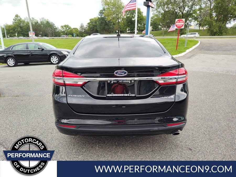 Used 2018 Ford Fusion S FWD image 4