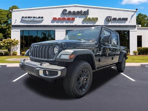 New 2025 Jeep Gladiator Sport AWD/4WD image 8