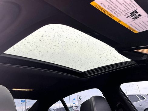 Used 2021 BMW M550i xDrive w/ Premium Package image 13