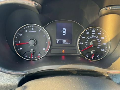 Used 2015 Kia Forte EX image 19