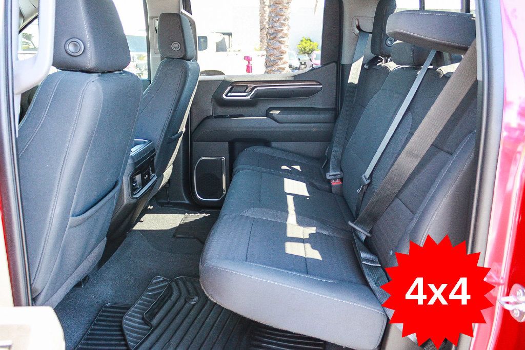 Used 2022 Chevrolet Silverado 1500 RST AWD/4WD image 18
