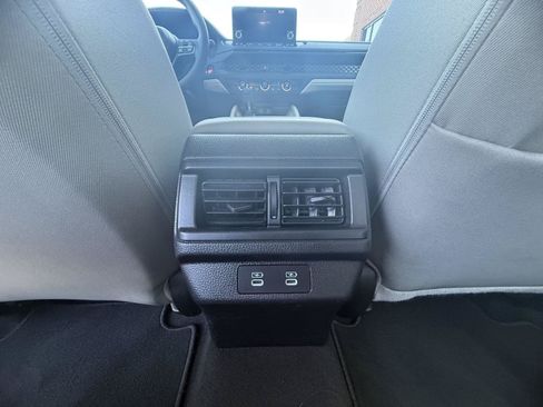 Used 2025 Honda Accord LX image 15