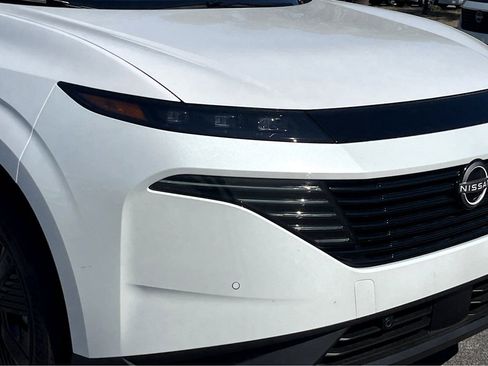 New 2025 Nissan Murano SV AWD/4WD image 4