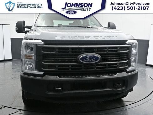 New 2026 Ford F250 XL w/ XL Off-Road Package image 4