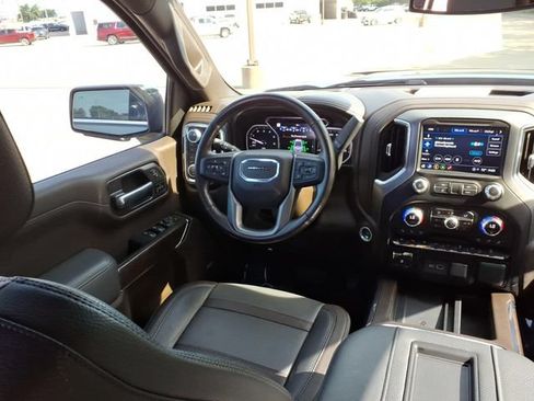 Used 2021 GMC Sierra 1500 Denali w/ Driver Alert Package II AWD/4WD image 6