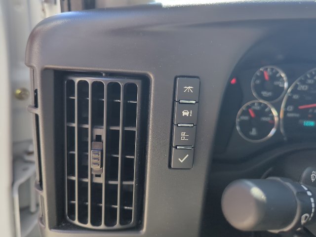 Used 2025 Chevrolet Express 3500 w/ Power Convenience Package RWD image 14