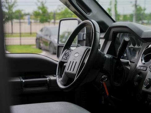 Used 2016 Ford F350 Lariat w/ Lariat Interior Package AWD/4WD image 37