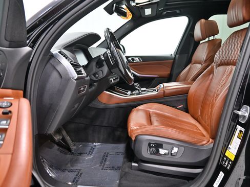 Used 2019 BMW X5 xDrive40i w/ Convenience Package AWD/4WD image 5