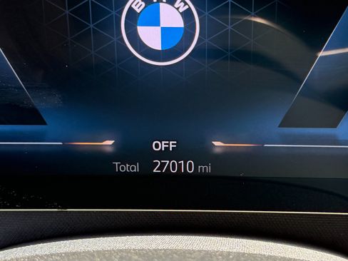 Used 2023 BMW 760i xDrive w/ Parking Assistance Package AWD/4WD image 21