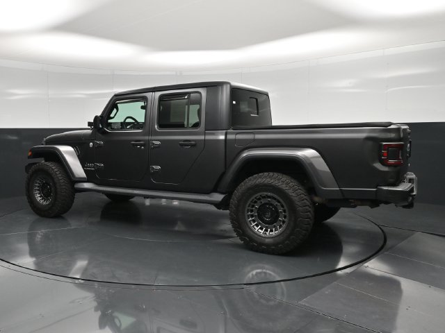 Used 2020 Jeep Gladiator Overland w/ Trailer Tow Package AWD/4WD image 9