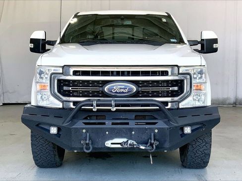 Used 2022 Ford F250 Lariat w/ Lariat Ultimate Package AWD/4WD image 3