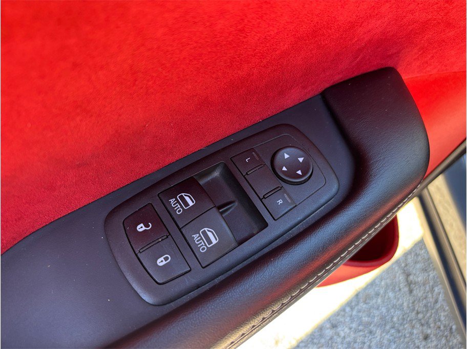 Used 2018 Dodge Challenger SRT w/ Technology Group RWD image 24