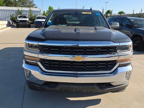 Used 2018 Chevrolet Silverado 1500 LT w/ All Star Edition image 8