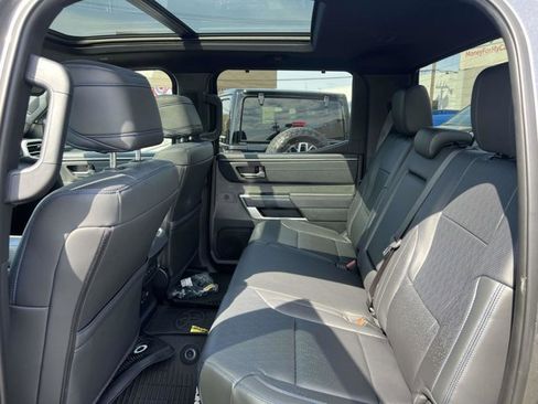 Used 2024 Toyota Tundra Platinum AWD/4WD image 10