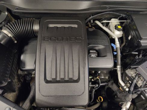 Used 2017 Chevrolet Equinox LS image 30