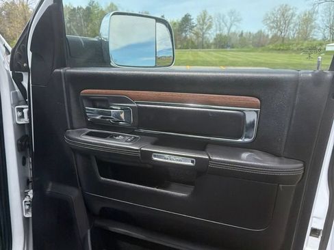 Used 2018 RAM 2500 Laramie w/ Convenience Group AWD/4WD image 23