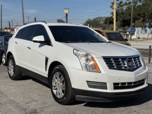Used 2014 Cadillac SRX Luxury image 9