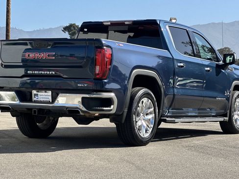 Used 2019 GMC Sierra 1500 SLT w/ SLT Premium Plus Package AWD/4WD image 4