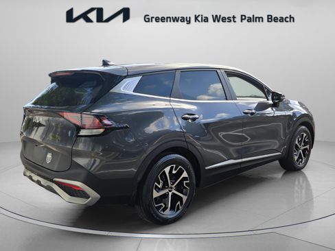 Used 2023 Kia Sportage EX FWD image 7
