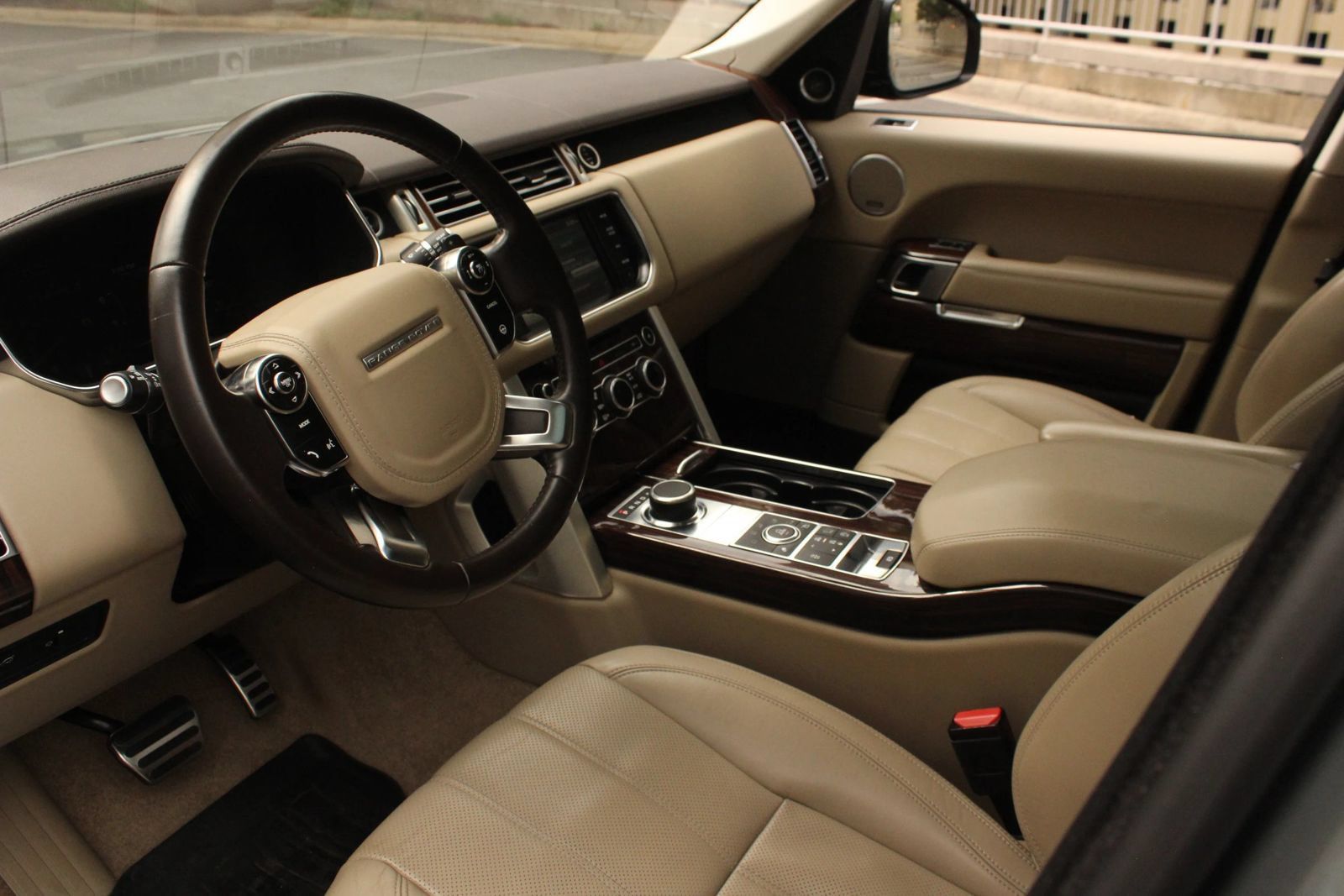 Used 2015 Land Rover Range Rover Long Wheelbase Supercharged AWD/4WD image 13