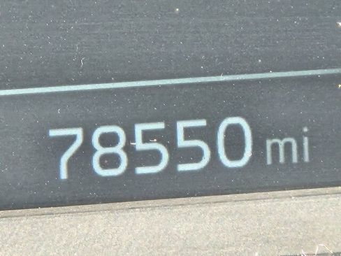 Used 2022 Kia Niro Touring Special Edition image 26