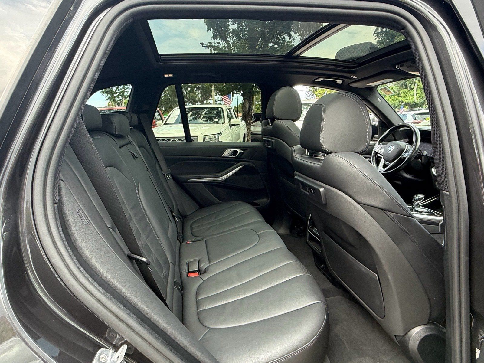 Used 2020 BMW X5 xDrive40i w/ Premium Package AWD/4WD image 19