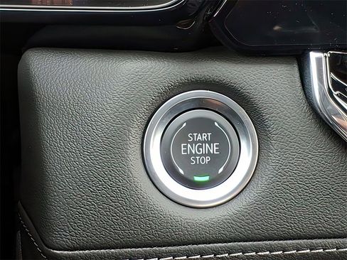 Used 2024 Chevrolet Colorado LT w/ LT Convenience Package II image 14