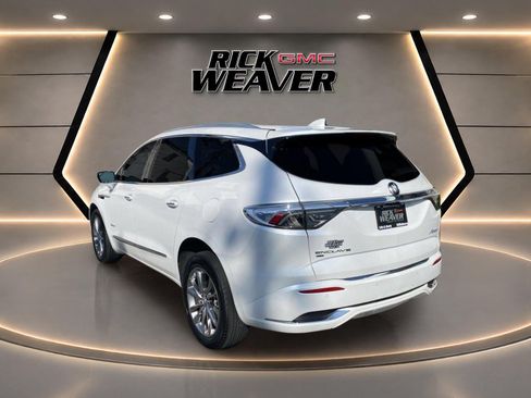Used 2024 Buick Enclave Avenir w/ Avenir Technology Package AWD/4WD image 4