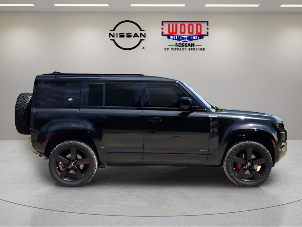 Used 2020 Land Rover Defender 110 X AWD/4WD image 2