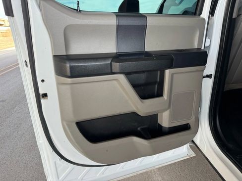 Used 2022 Ford F350 XL w/ Power Equipment Group image 19