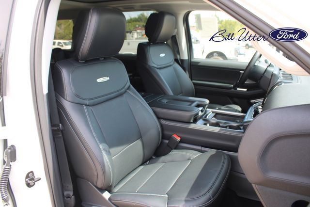New 2027 Ford Expedition Max Platinum w/ Driver's Package AWD/4WD image 7
