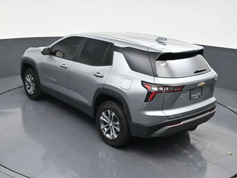 Used 2025 Chevrolet Equinox LT image 21