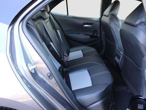 Certified 2025 Toyota Corolla XSE FWD image 38