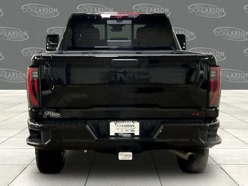 Used 2024 GMC Sierra 2500 AT4 w/ Technology Package image 6