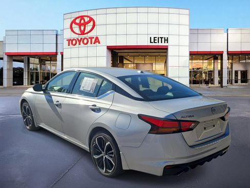 Used 2023 Nissan Altima 2.5 SR image 6