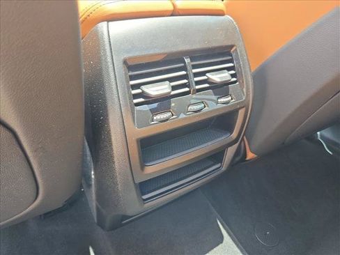 Used 2025 BMW X5 sDrive40i w/ M Sport Package RWD image 17