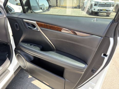 Used 2019 Kia Soul + FWD image 48
