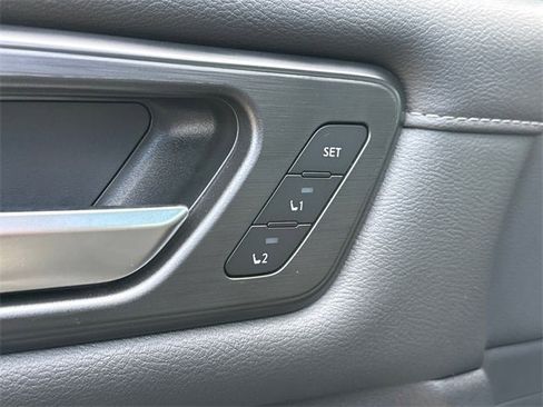 New 2026 Nissan Armada Platinum image 22