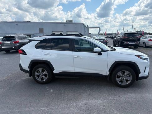 Used 2024 Toyota RAV4 XLE w/ Convenience Package AWD/4WD image 4